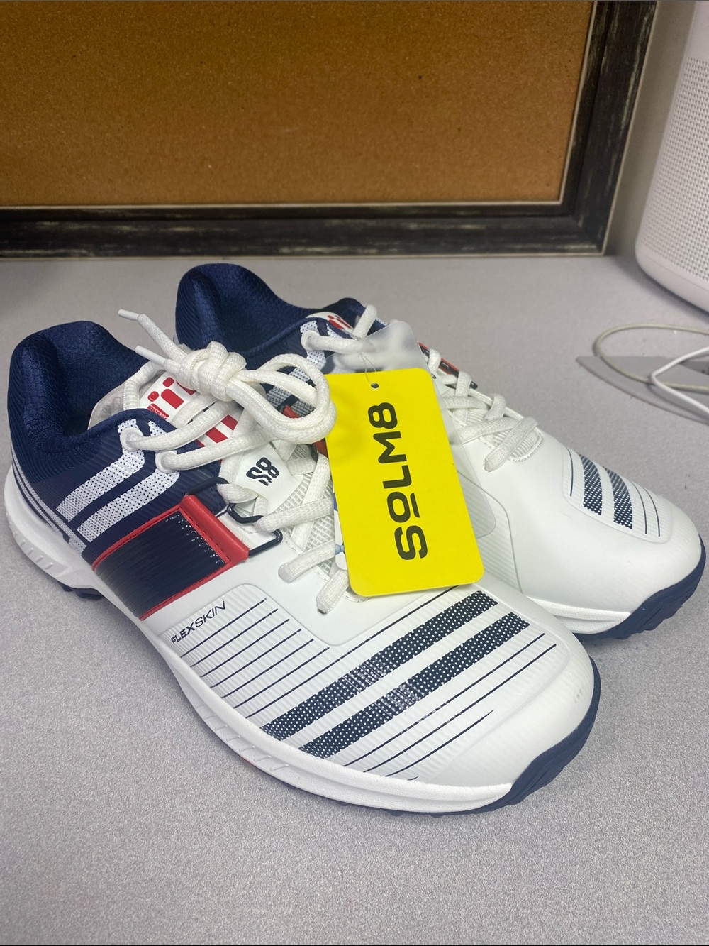 Men's White Athletic Trainers with Navy and Red Accents